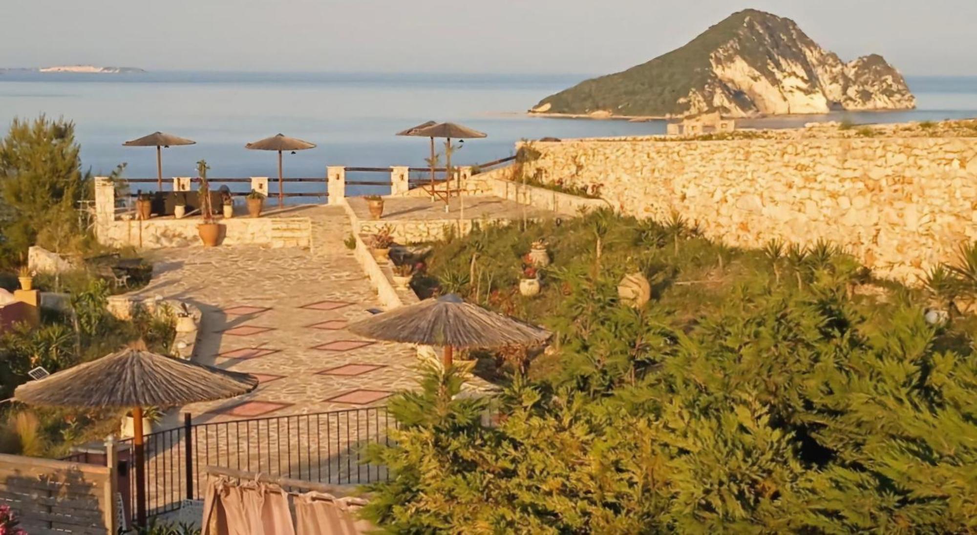 Athenea Villas, Private Pools & Gardens Keri Eksteriør bilde